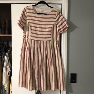 striped- short sleeve boutique dress